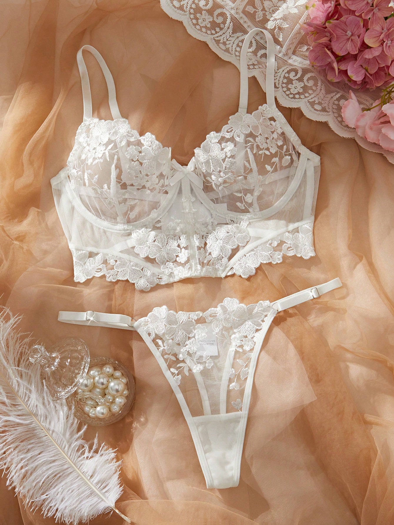 Romantic White Floral Lace Lin - Sheer Bra Lace recension och pris